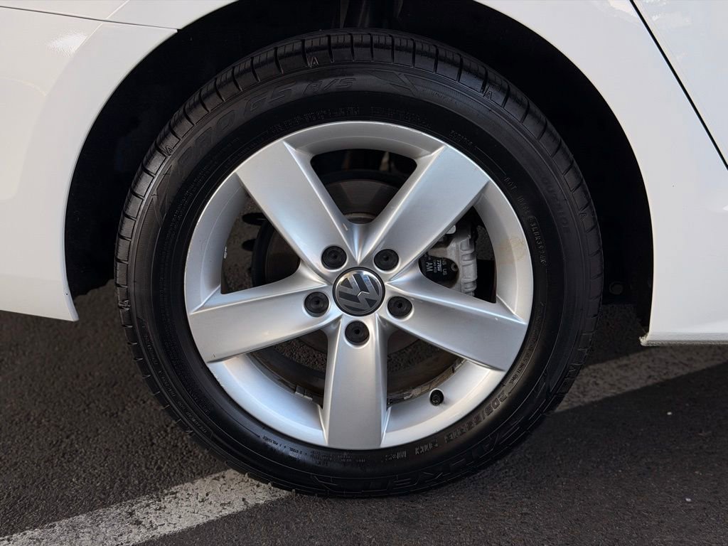 Used 2013 Volkswagen Jetta TDI image 65