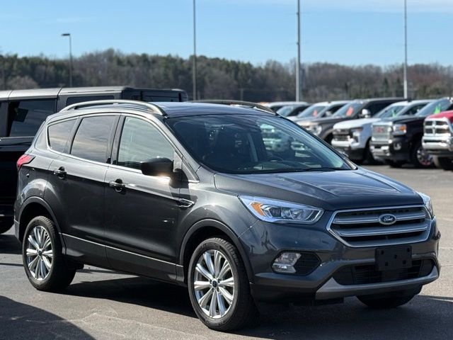 Certified 2019 Ford Escape SEL image 28