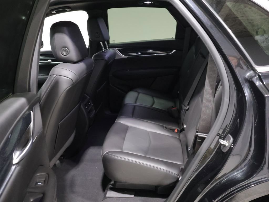 Used 2022 Cadillac XT5 Premium Luxury AWD/4WD image 18