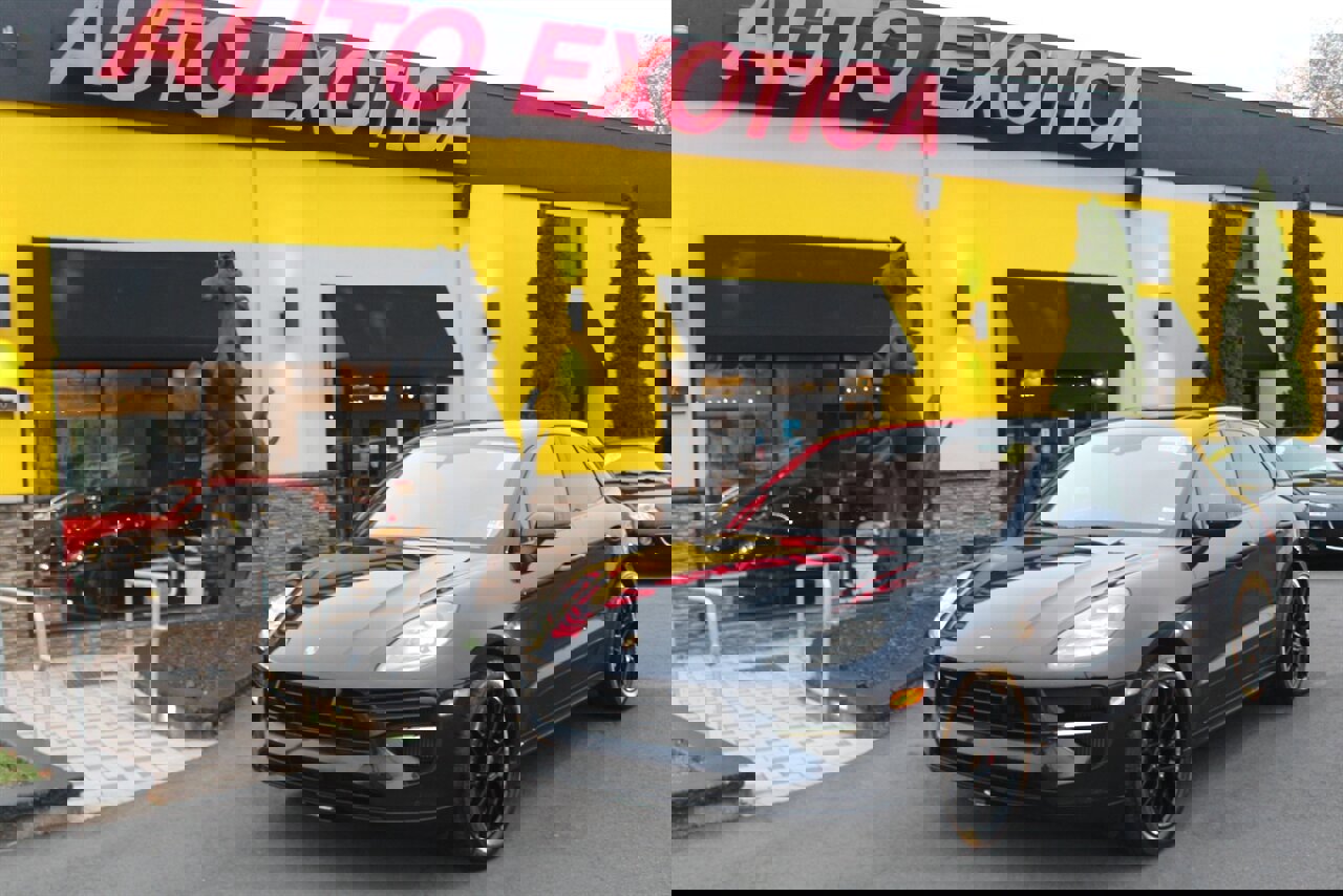 Used 2021 Porsche Macan GTS image 1