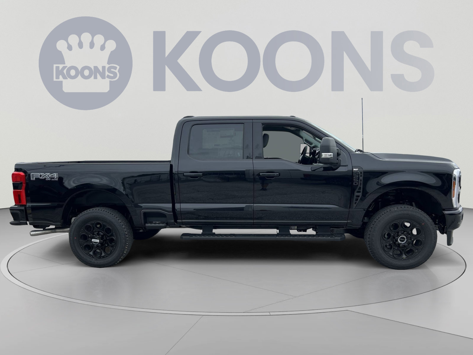 New 2027 Ford F250 XLT w/ XLT Premium Package AWD/4WD image 8