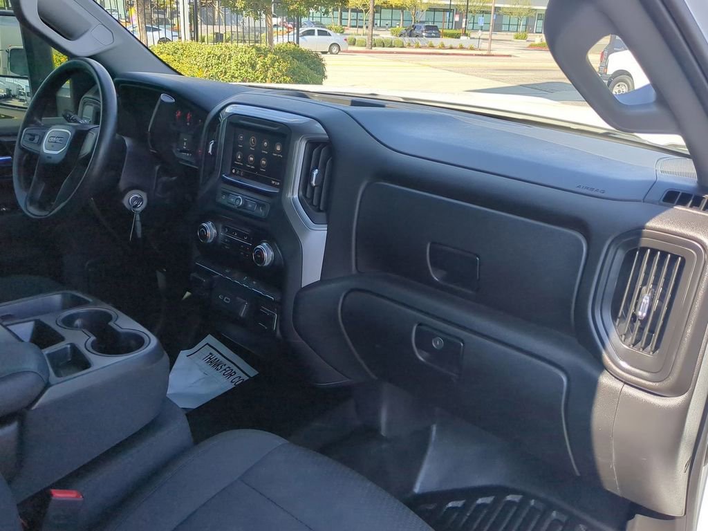 Used 2023 GMC Sierra 2500 Pro w/ Convenience Package RWD image 29