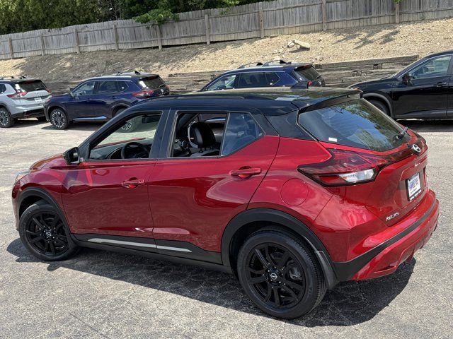 Used 2023 Nissan Kicks SR w/ SR Premium Package FWD image 13