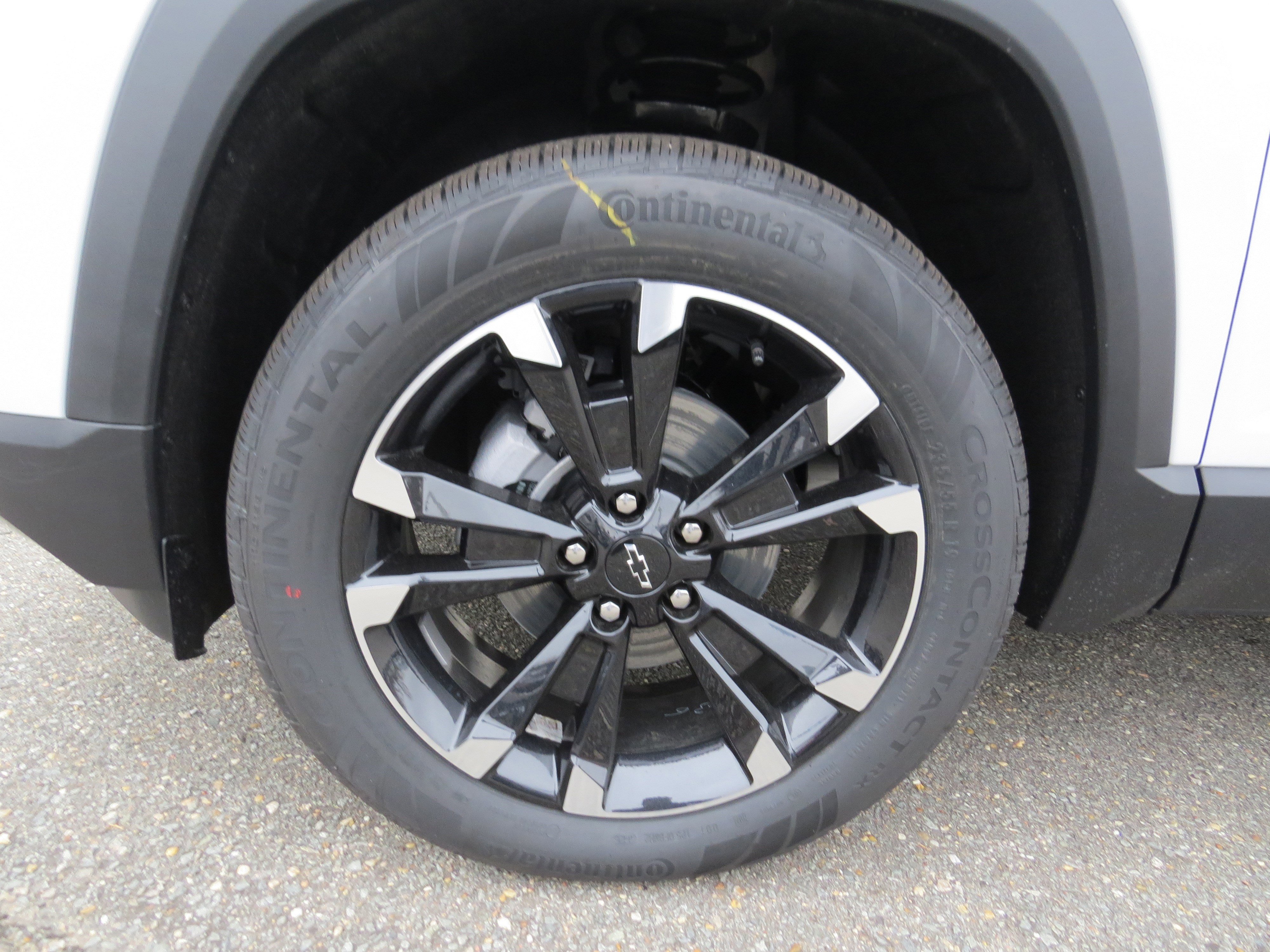 New 2026 Chevrolet Equinox RS w/ Convenience Package III image 13