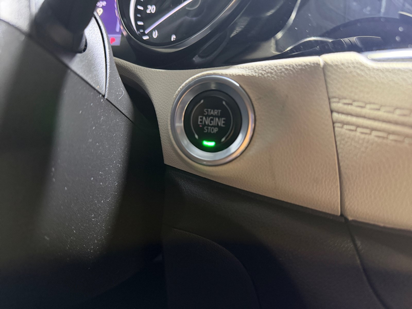 Used 2022 Buick Encore GX Select FWD image 21