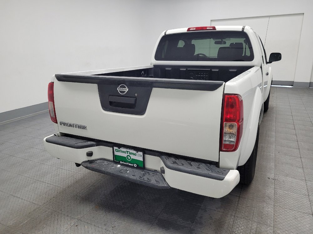 Used 2018 Nissan Frontier S RWD image 7