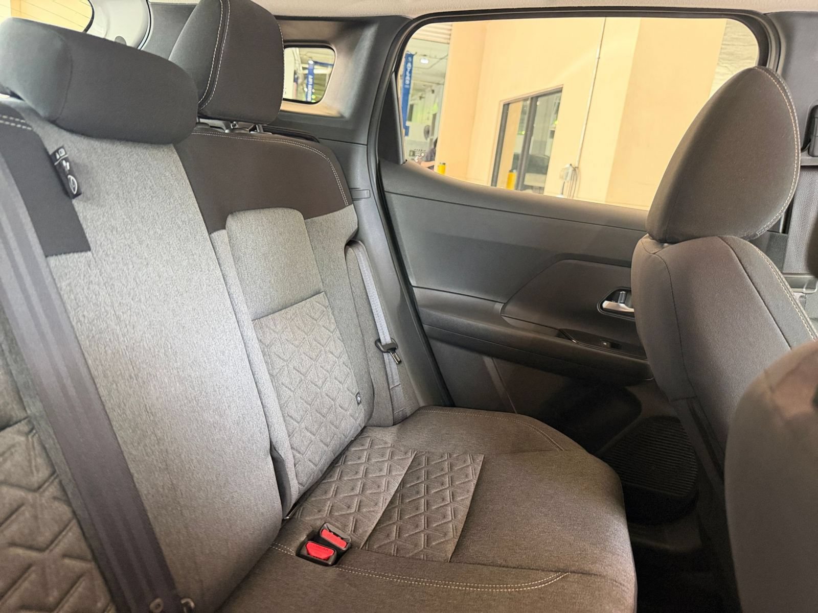 Used 2026 Nissan Kicks SV w/ Cold Weather Package FWD image 32