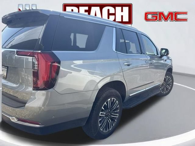 Used 2025 GMC Yukon Elevation w/ LPO, Floor Liner Package RWD image 3