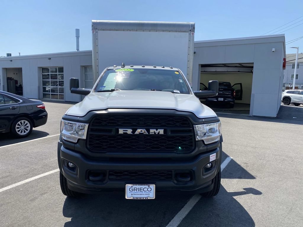 Used 2022 RAM 4500 Tradesman RWD image 3