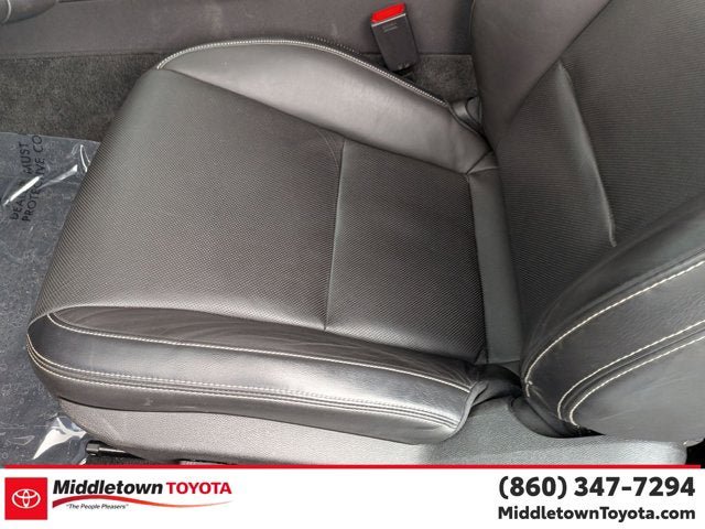 Used 2010 Chevrolet Camaro LT w/ RS Package RWD image 13