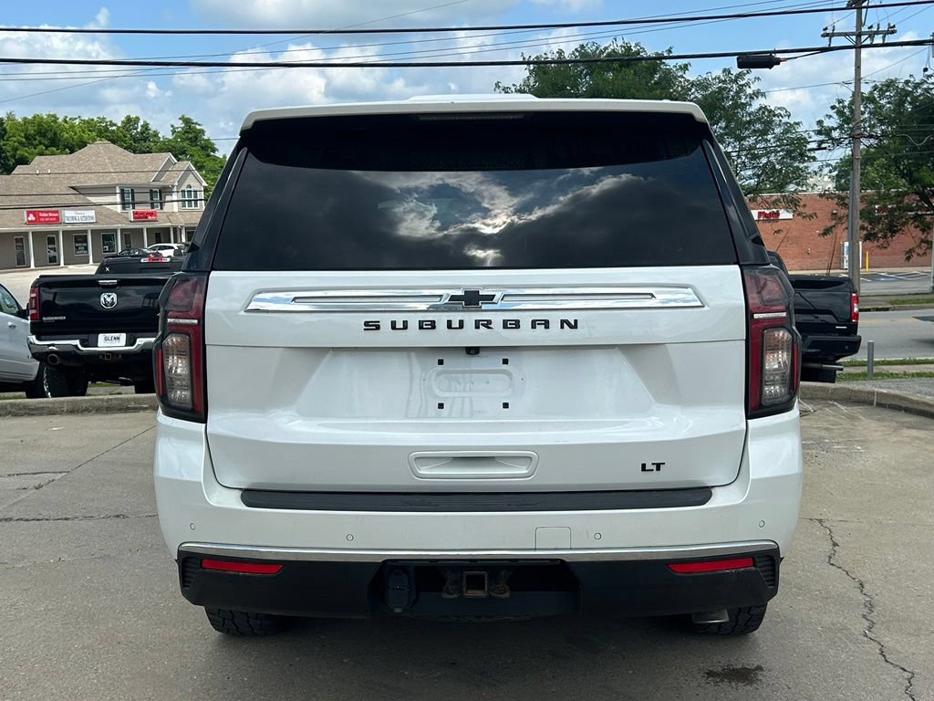Used 2022 Chevrolet Suburban LT AWD/4WD image 7