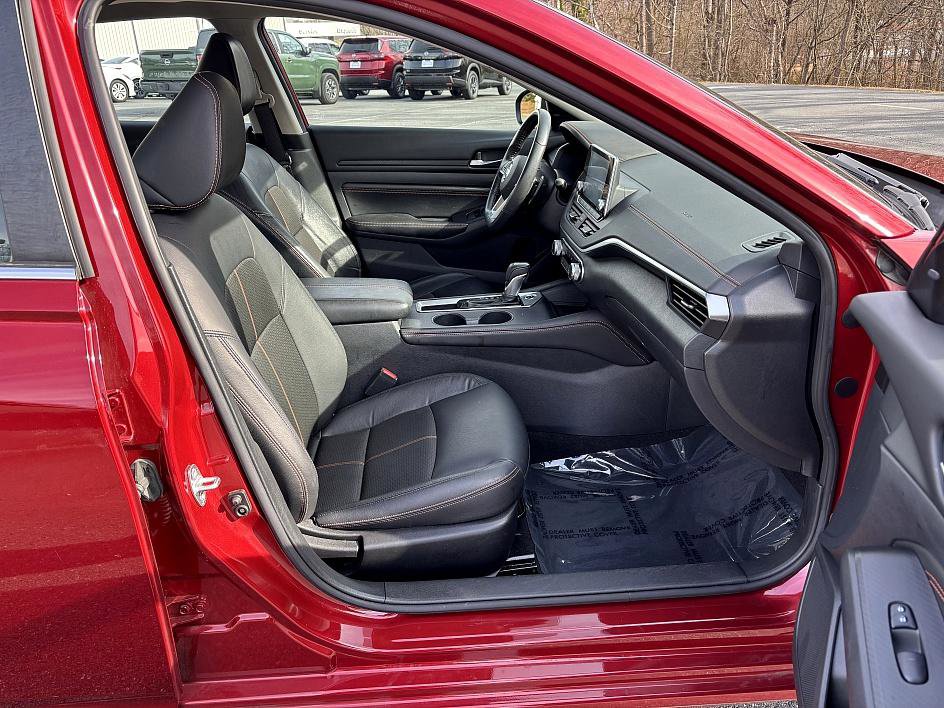 Certified 2022 Nissan Altima 2.5 SR image 25
