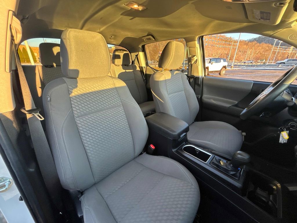 Used 2023 Toyota Tacoma SR w/ SR Convenience Package image 29