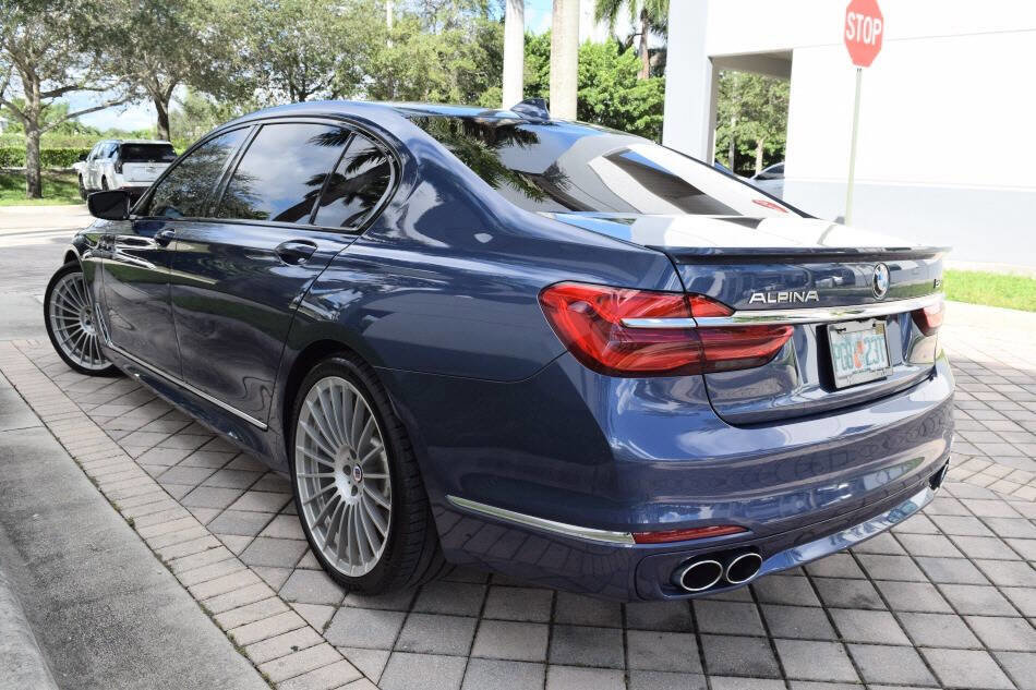 Used 2017 BMW ALPINA B7 xDrive AWD/4WD image 5