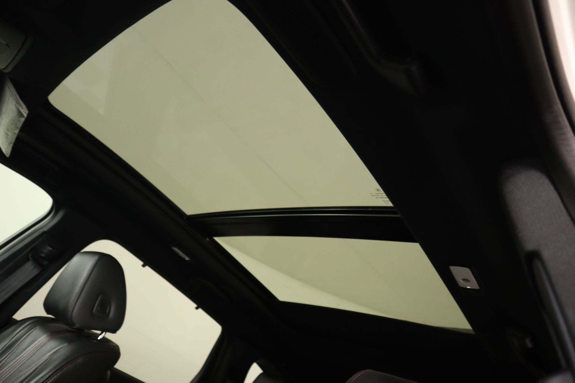 Used 2025 Acura MDX A-Spec image 15