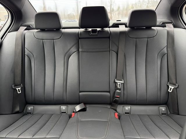 Used 2023 BMW 530e xDrive image 32