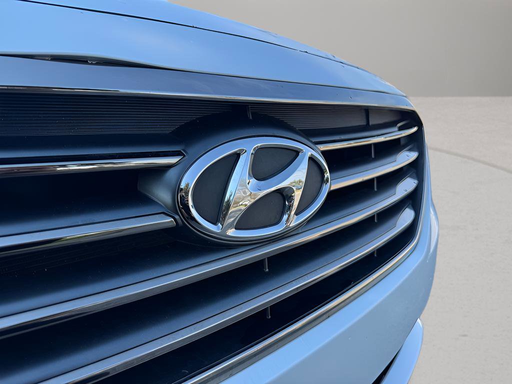 Used 2017 Hyundai Sonata SE image 11