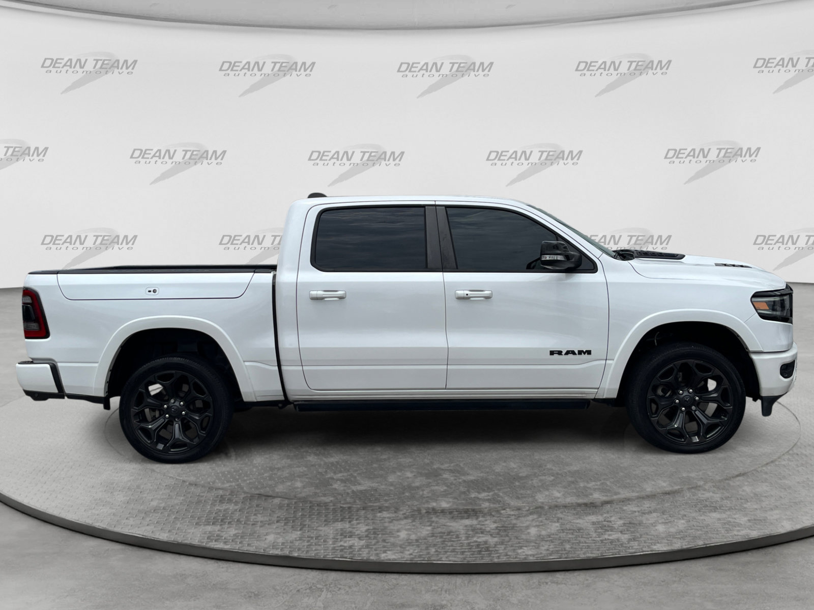 Used 2021 RAM 1500 Limited w/ Night Edition AWD/4WD image 8