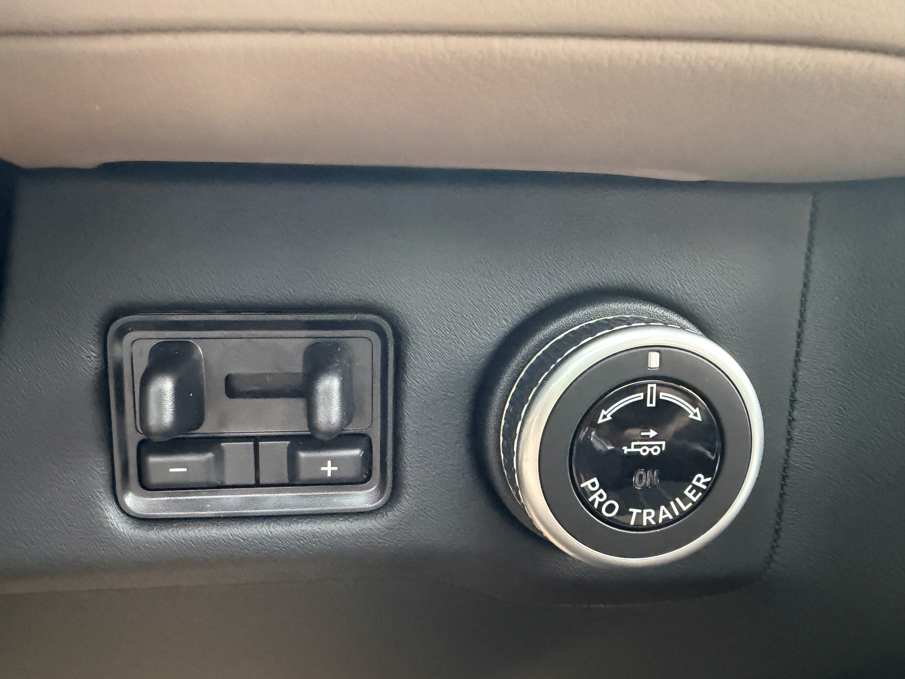 New 2027 Lincoln Navigator L Black Label AWD/4WD image 23