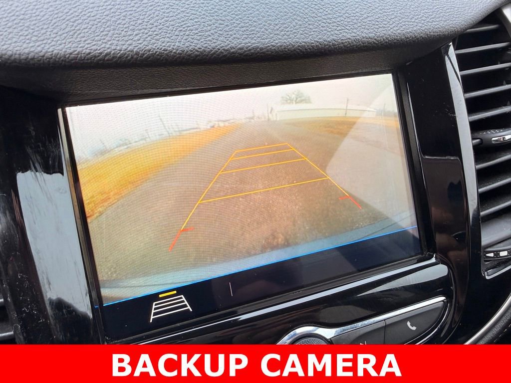 Used 2018 Chevrolet Trax LT w/ Driver Confidence Package image 4