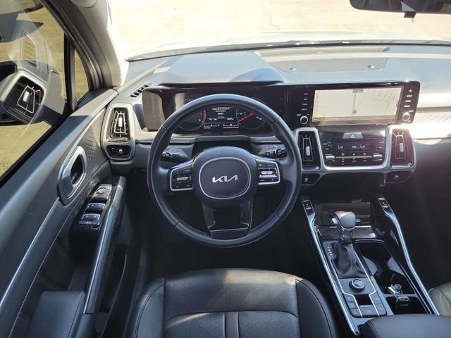 Used 2022 Kia Sorento SX FWD image 28