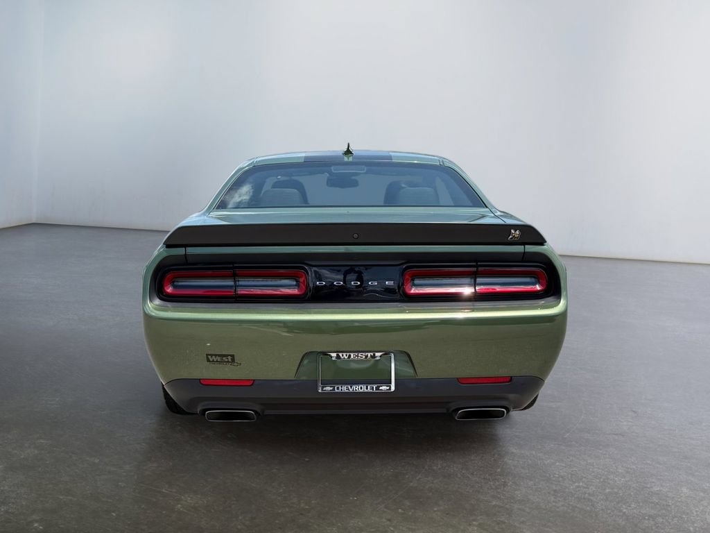 Used 2022 Dodge Challenger R/T Scat Pack RWD image 4
