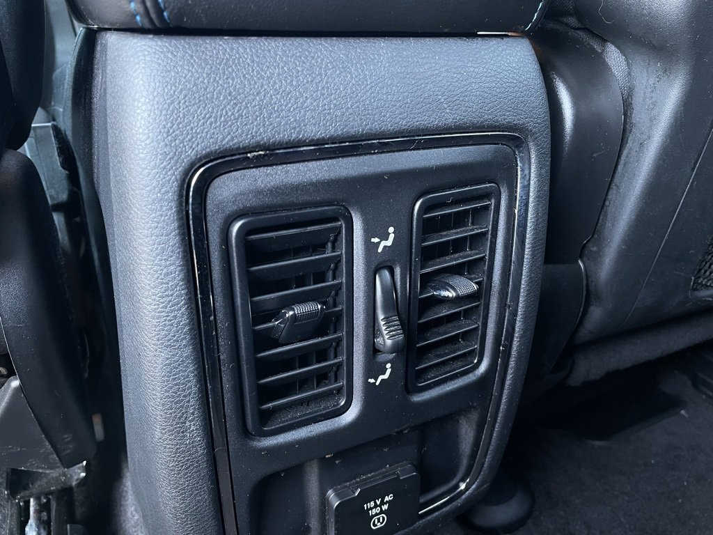 Used 2018 Jeep Grand Cherokee Laredo image 26