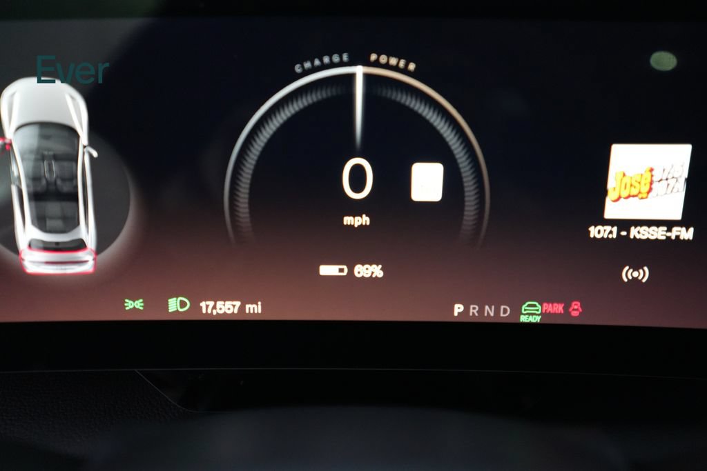 Used 2023 Lucid Air Touring AWD/4WD image 7