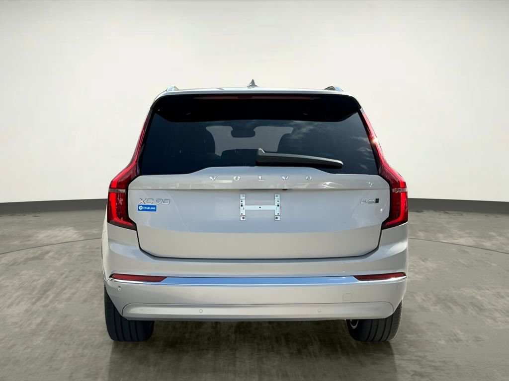Used 2025 Volvo XC90 B6 Plus image 5