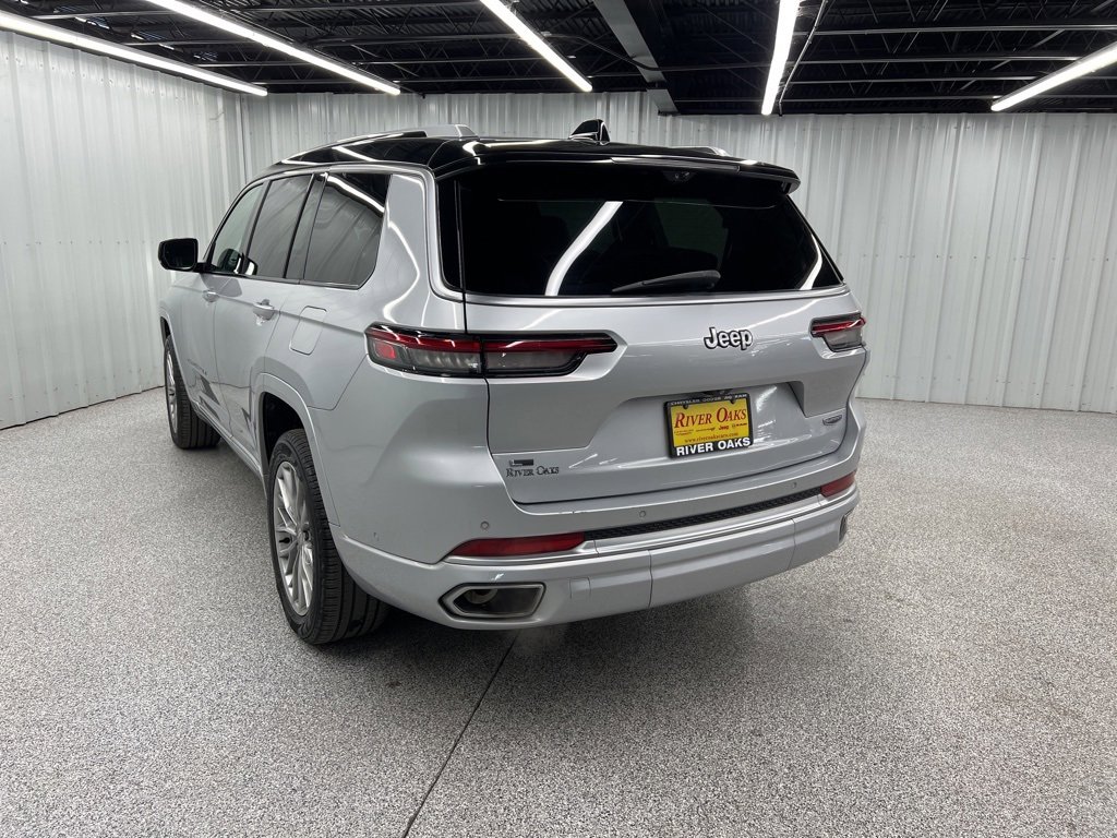 Used 2022 Jeep Grand Cherokee L Summit w/ Advanced Protech Group IV image 4