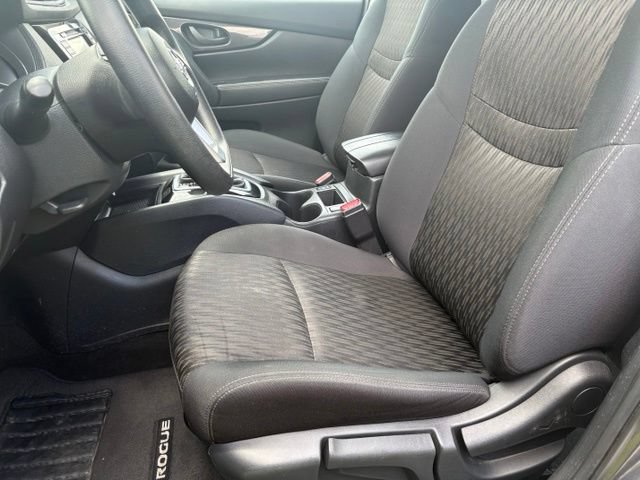 Used 2019 Nissan Rogue S FWD image 10
