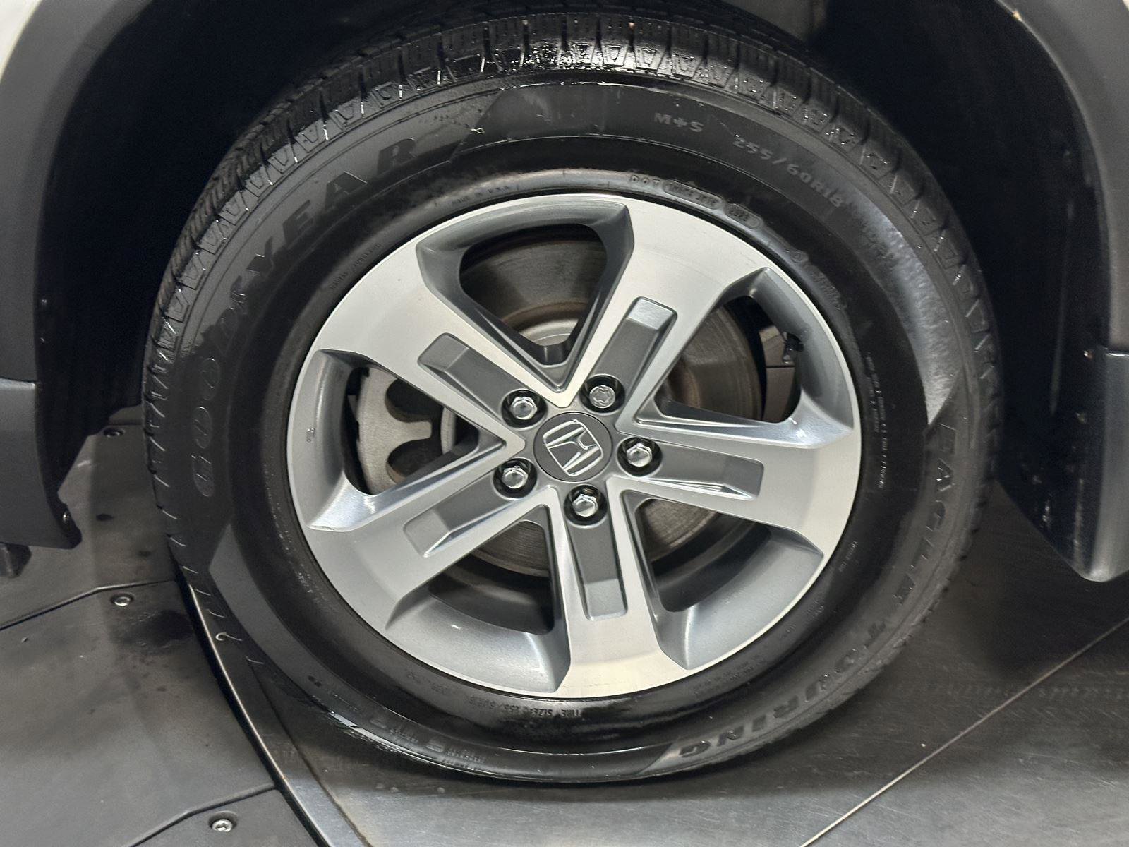 Certified 2024 Honda Pilot EX-L image 18