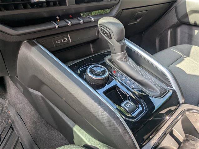 Used 2026 Chevrolet Colorado Trail Boss AWD/4WD image 19