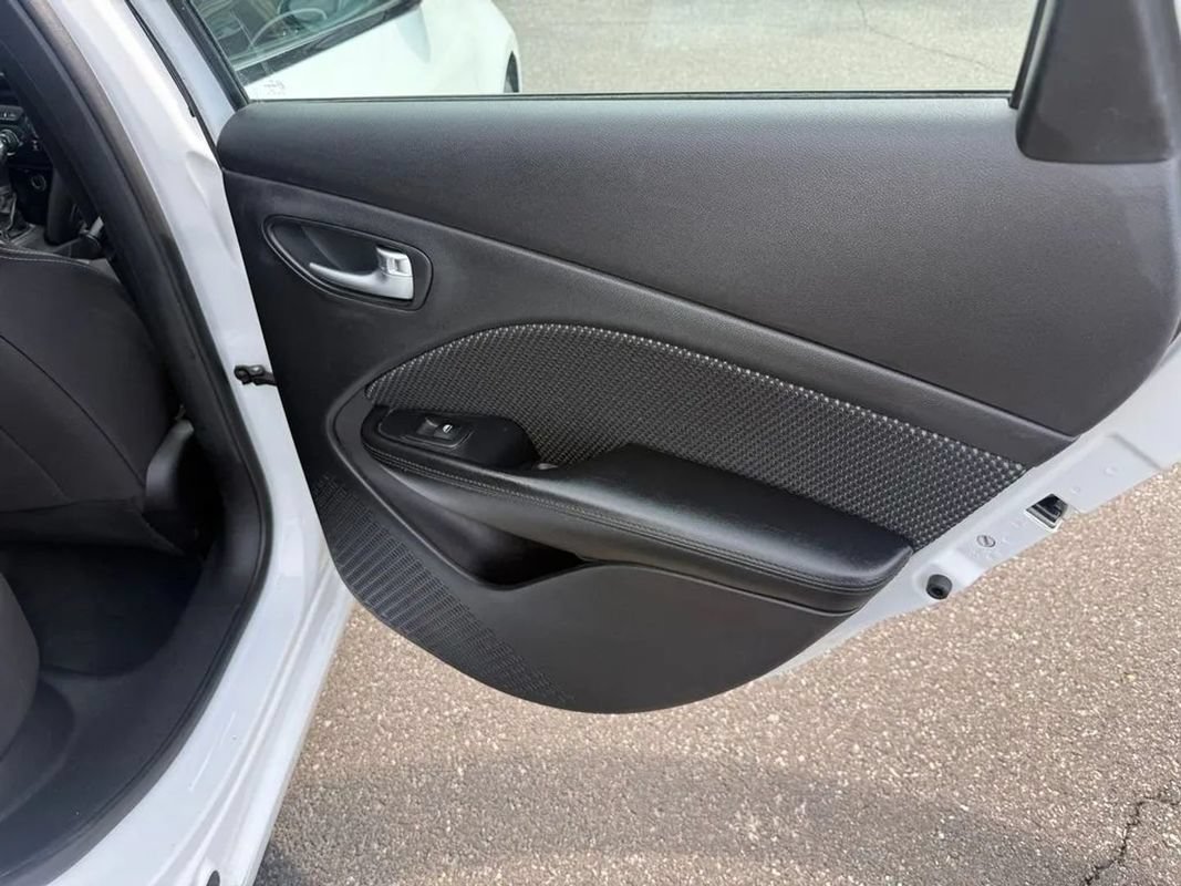 Used 2015 Dodge Dart SXT FWD image 27