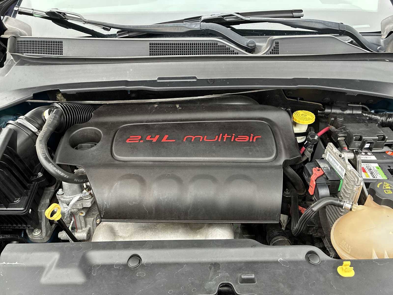 Used 2018 Jeep Compass Latitude w/ Popular Equipment Group AWD/4WD image 17