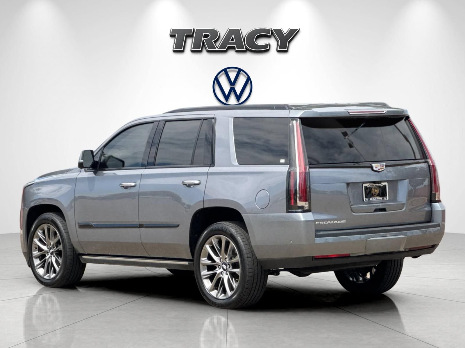 Used 2020 Cadillac Escalade Platinum w/ Escalade Sport Edition AWD/4WD image 6