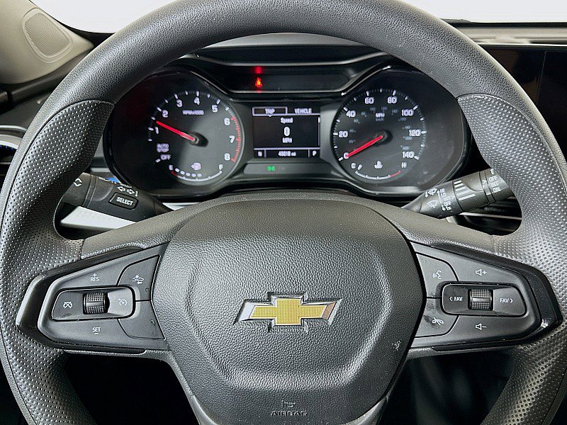 Used 2024 Chevrolet Trax LS FWD image 12