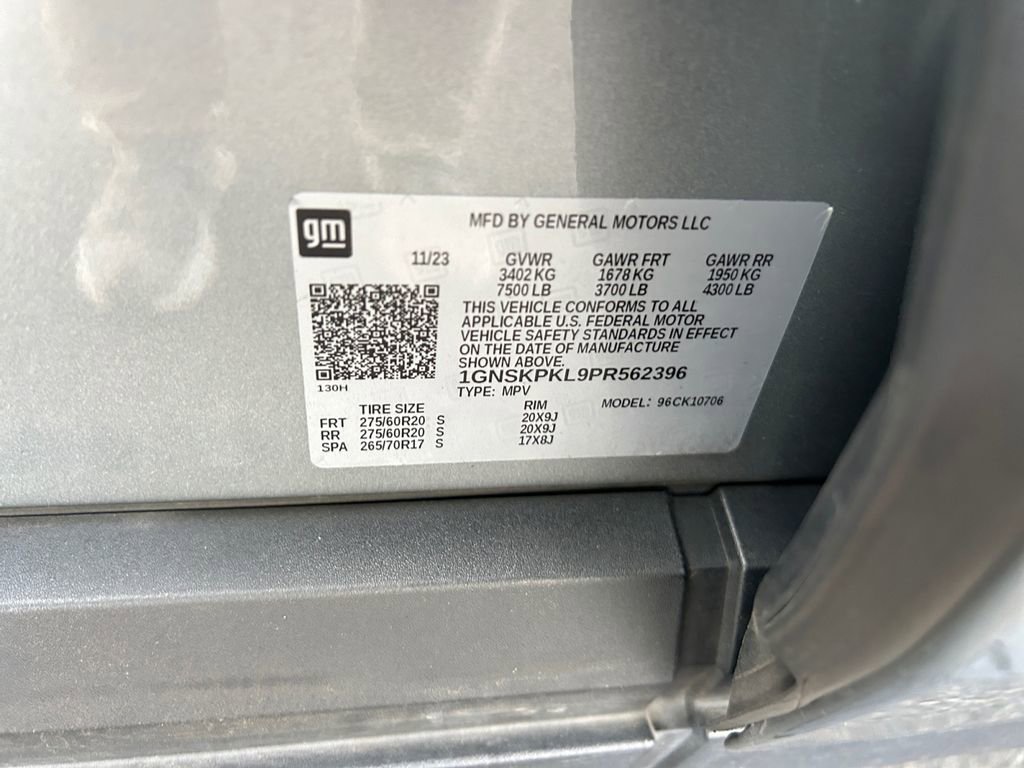 Used 2023 Chevrolet Tahoe Z71 w/ Z71 Off-Road Package AWD/4WD image 34