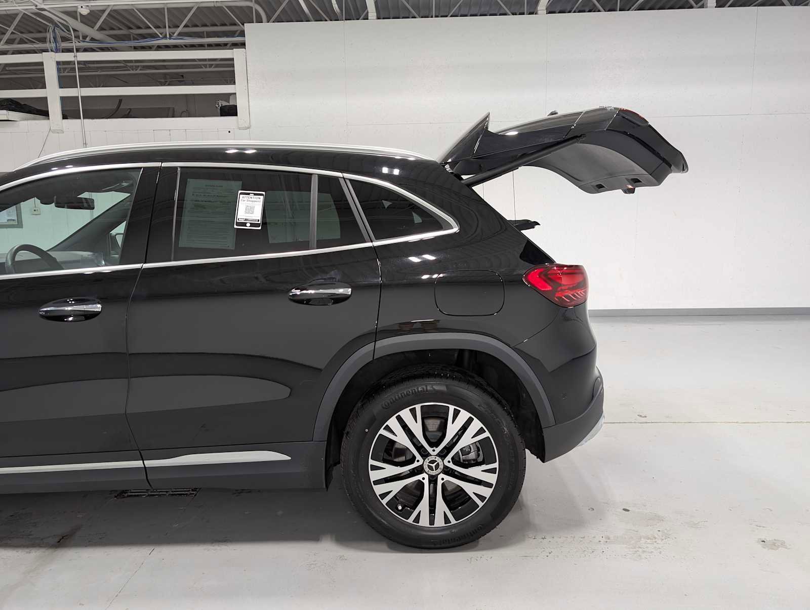 Certified 2025 Mercedes-Benz GLA 250 4MATIC image 11