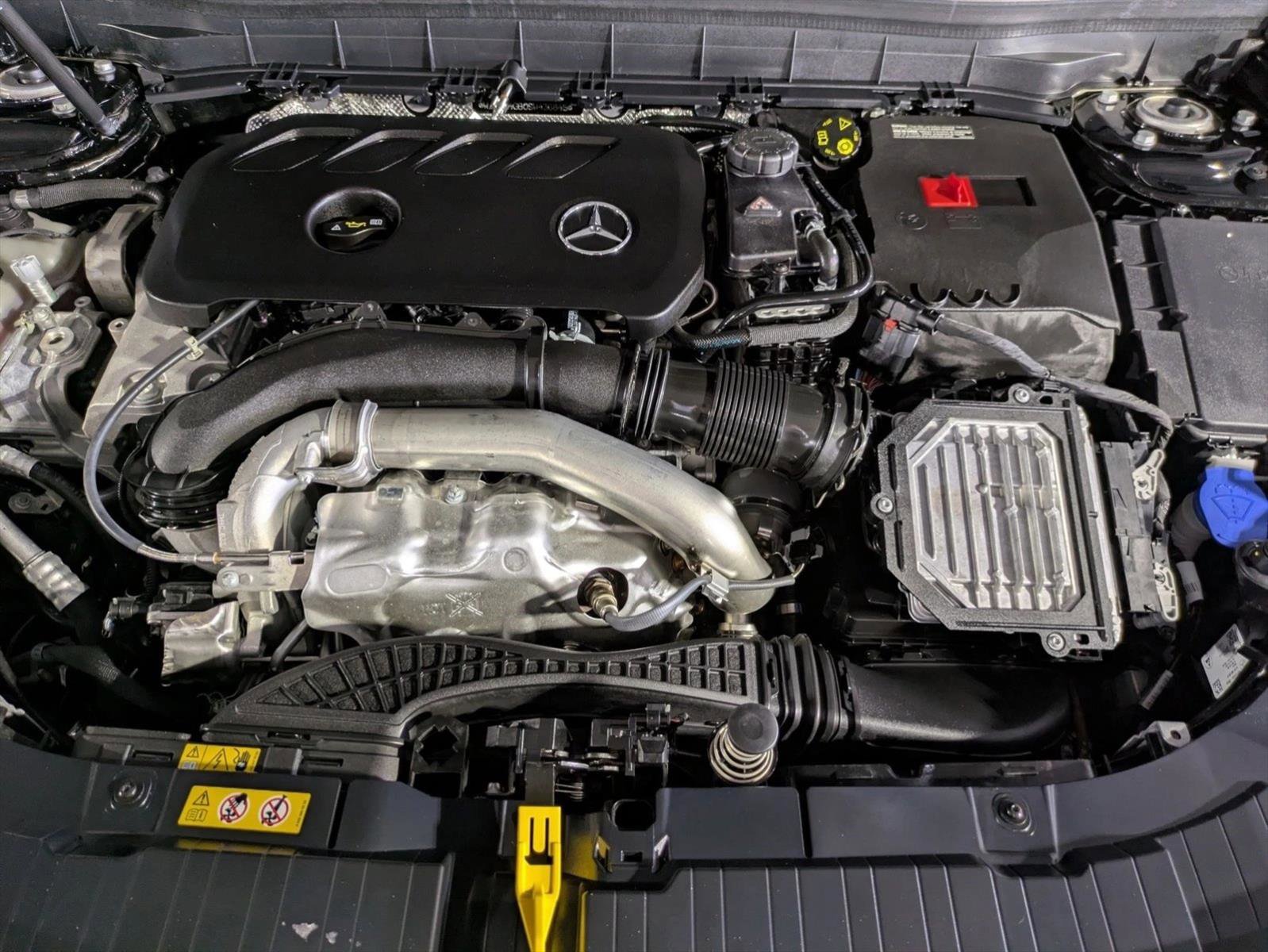 Certified 2025 Mercedes-Benz GLB 250 image 22