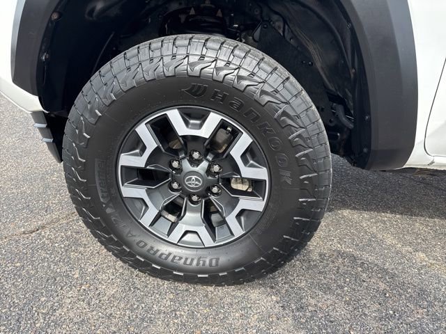 Used 2021 Toyota Tacoma TRD Off-Road AWD/4WD image 22