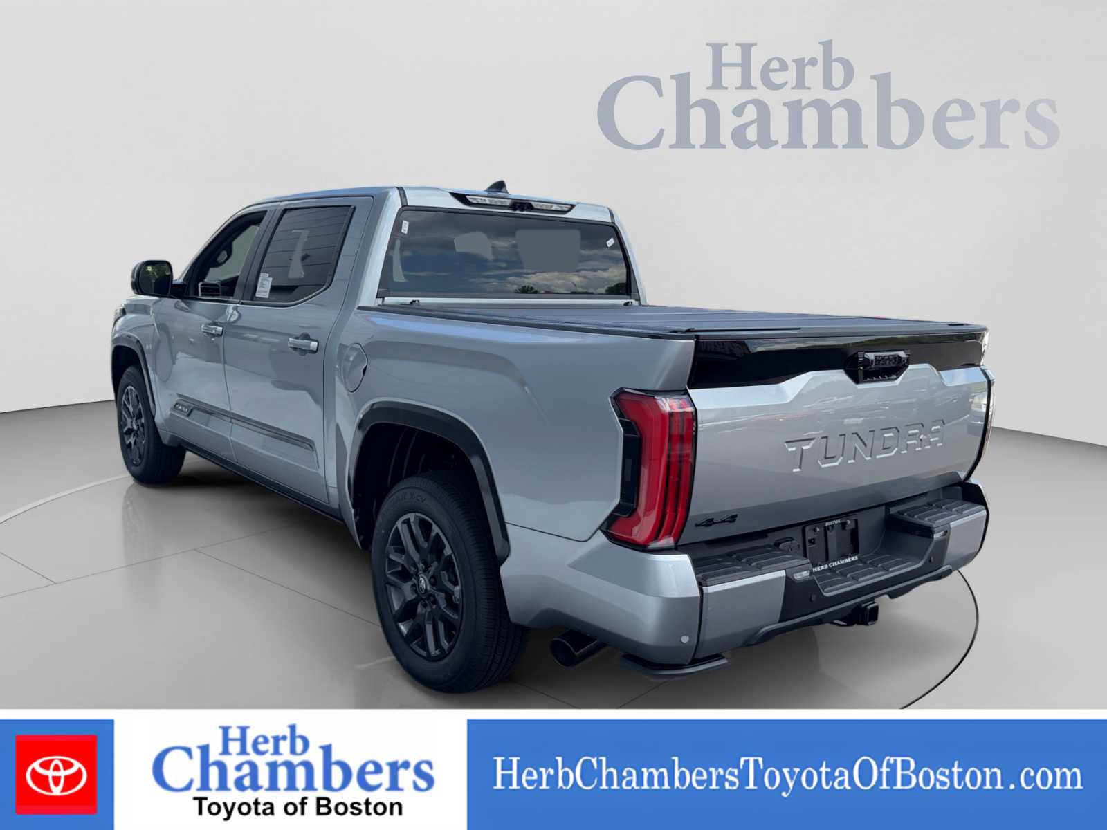 New 2026 Toyota Tundra Platinum AWD/4WD image 3
