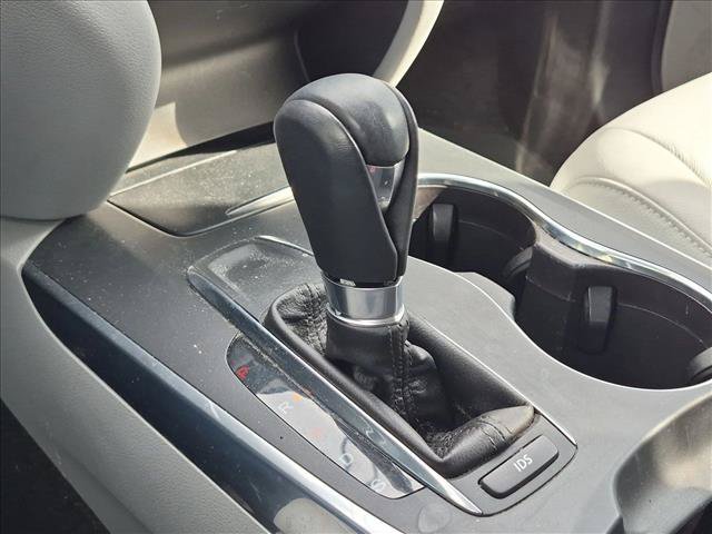 Used 2015 Acura MDX w/ Technology Package AWD/4WD image 10