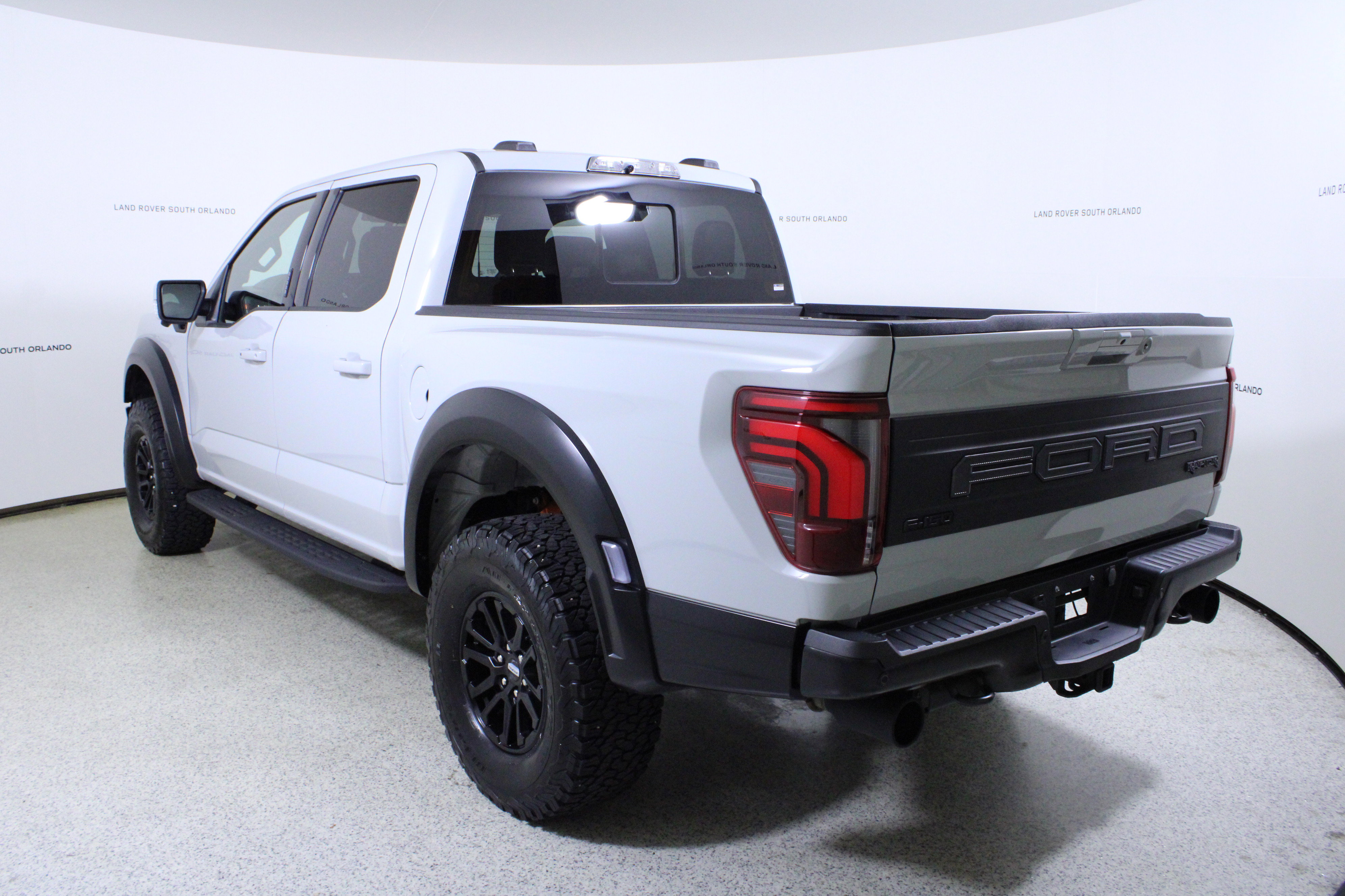Used 2024 Ford F150 Raptor AWD/4WD image 5