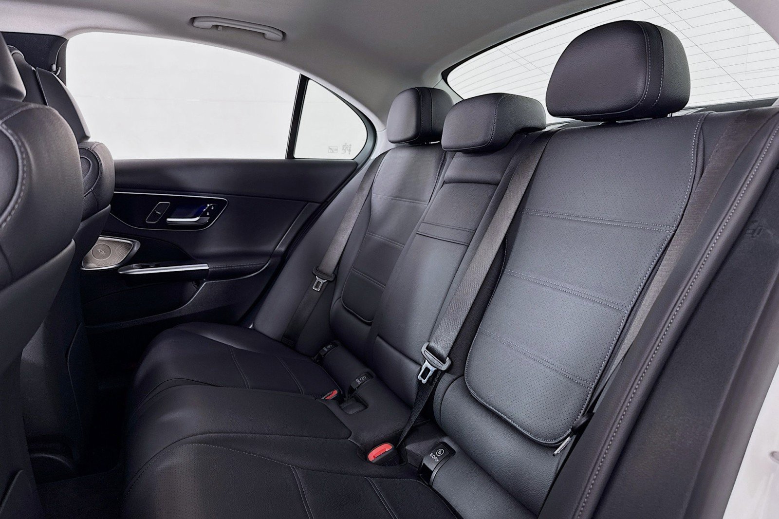 Certified 2024 Mercedes-Benz C 300 Sedan w/ Exclusive Trim Package image 8