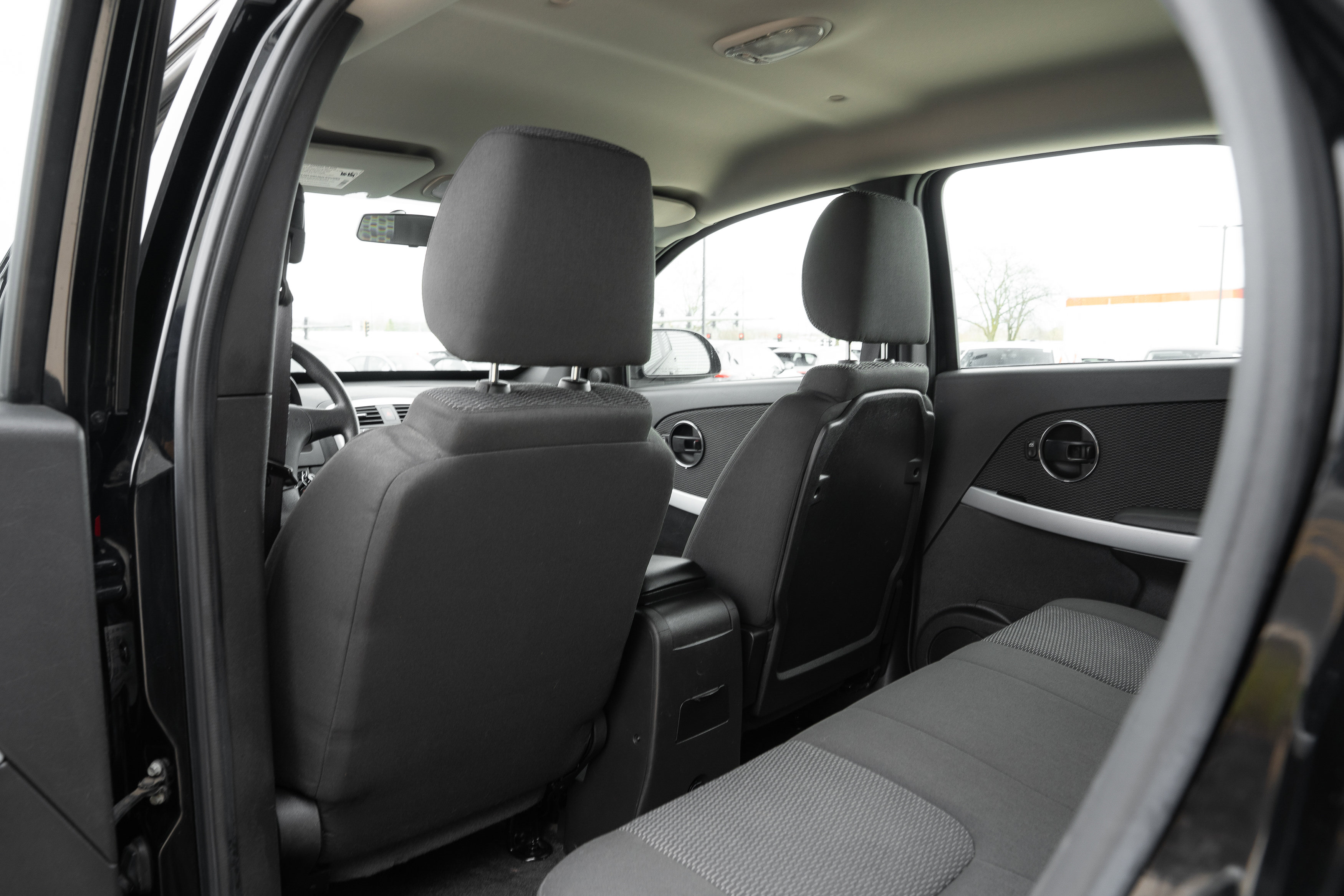 Used 2007 Pontiac Torrent AWD image 17