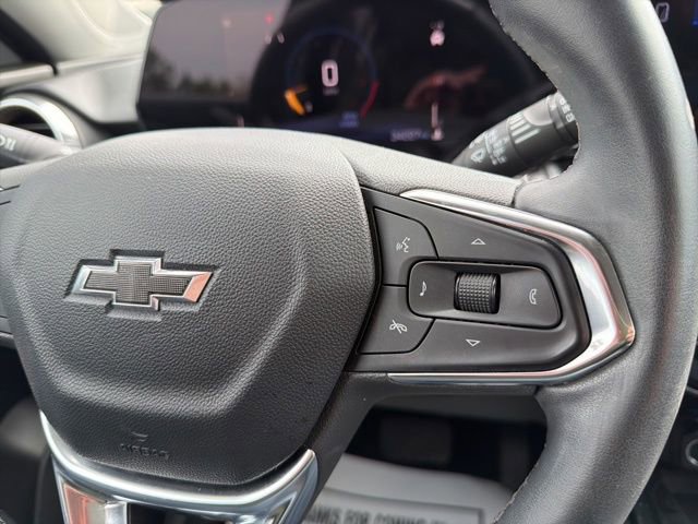 Used 2024 Chevrolet Trax ACTIV w/ Sunroof Package image 30
