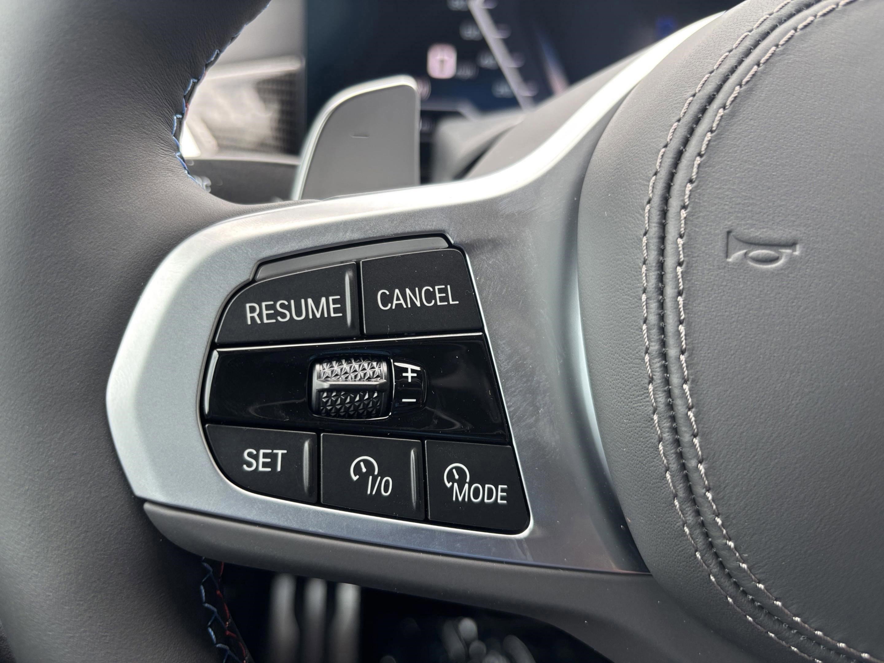 New 2026 BMW X6 M60i image 12