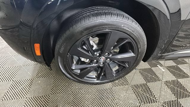 Used 2023 Buick Envision Preferred w/ Sport Touring Package AWD/4WD image 9