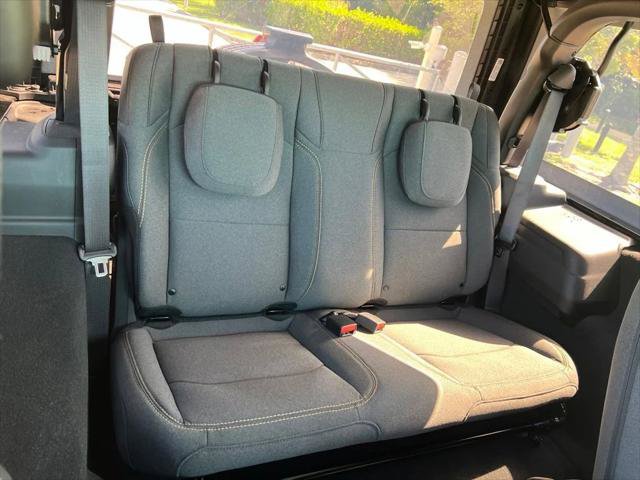 Certified 2025 Jeep Wrangler Sport AWD/4WD image 23